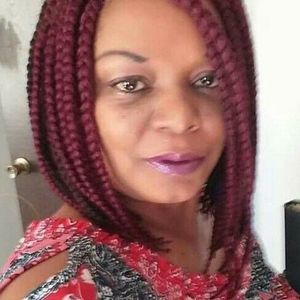 Meet your Posher, Sharron